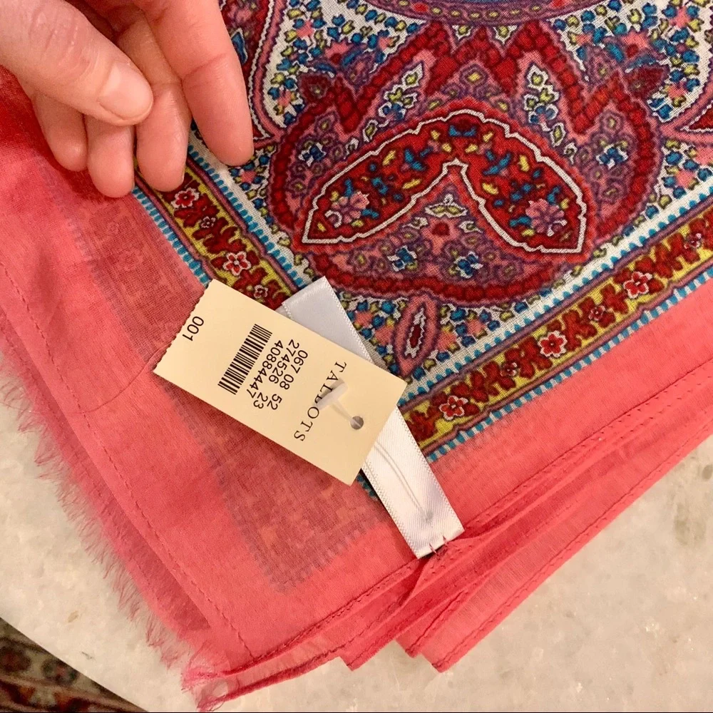 Silk blend patterned scarf - Picture 2 of 6